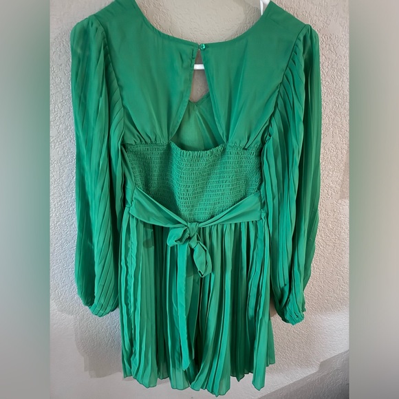 Jessica Simpson long sleeve mini dress pleated green size medium - Picture 6 of 8